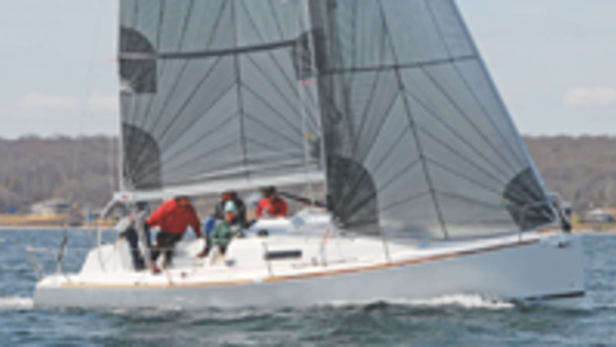 J 95 Sail Magazine