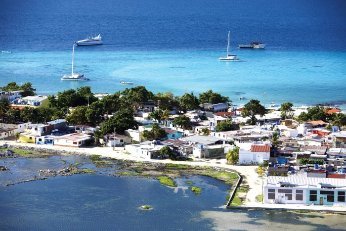 Cruising: Los Roques Archipelago - Sail Magazine