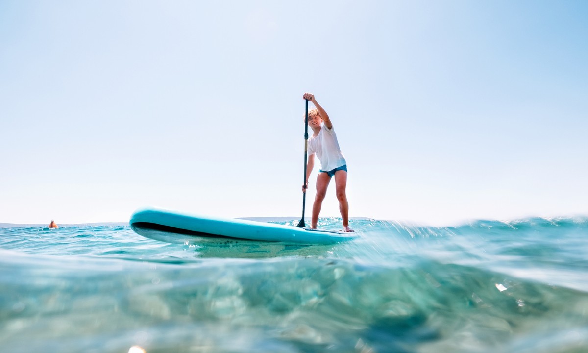 Is Paddle Boarding Easy to Learn? Reviews by SAIL