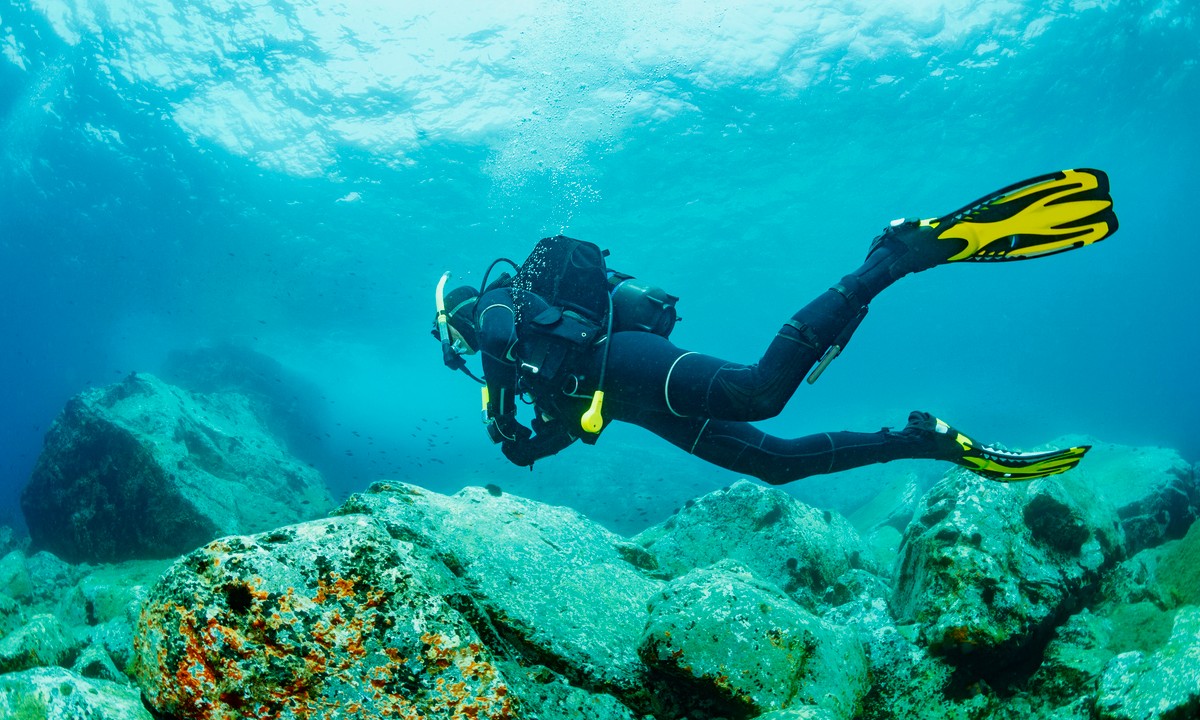 Scuba Diving: How Deep Can You Go And How To Safely Get There | Reviews ...