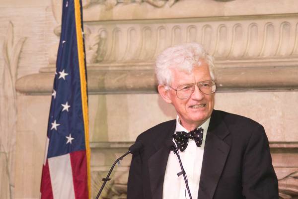 John Rousmaniere Speaking about Inductee Lord Dunraven at Americas Cup Hall of Fame Induction Ceremony NYYC Oct 21, 2016. Photo by Carlo Borlenghi
